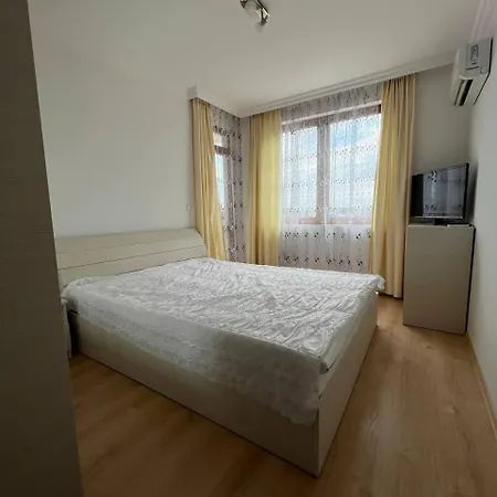 Lovely And Nice Furnished 3 In Fregata * Sweti Wlas