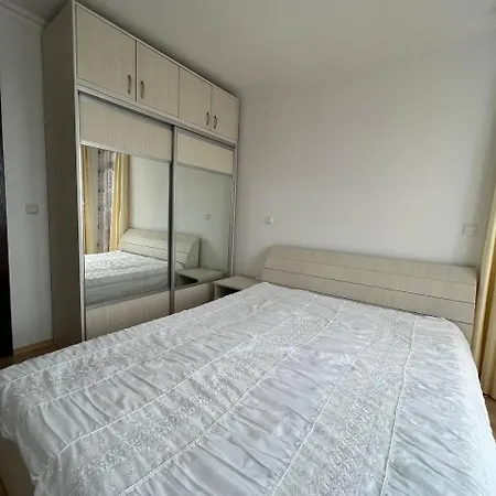 Lovely And Nice Furnished 3 In Fregata